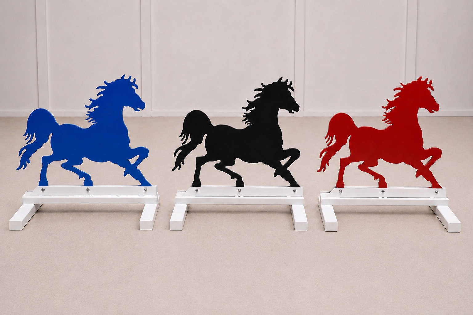 Horse Filler Set — Available colours: blue, black and red